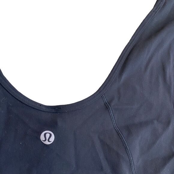 Lululemon Women’s Size 6 Align Tee Black Fitted Crop New - Picture 7 of 8
